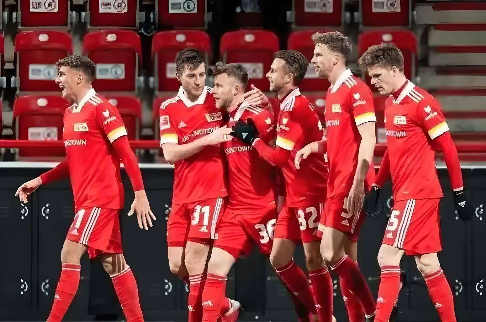 包含沃尔夫斯堡球队全力备战，积极备战的词条