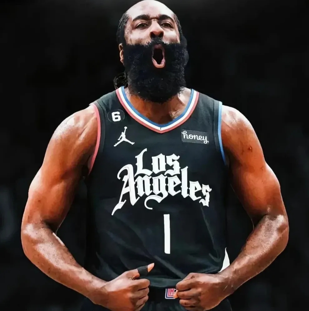 火箭创造三分球历史新纪录！哈登突破3000次命中