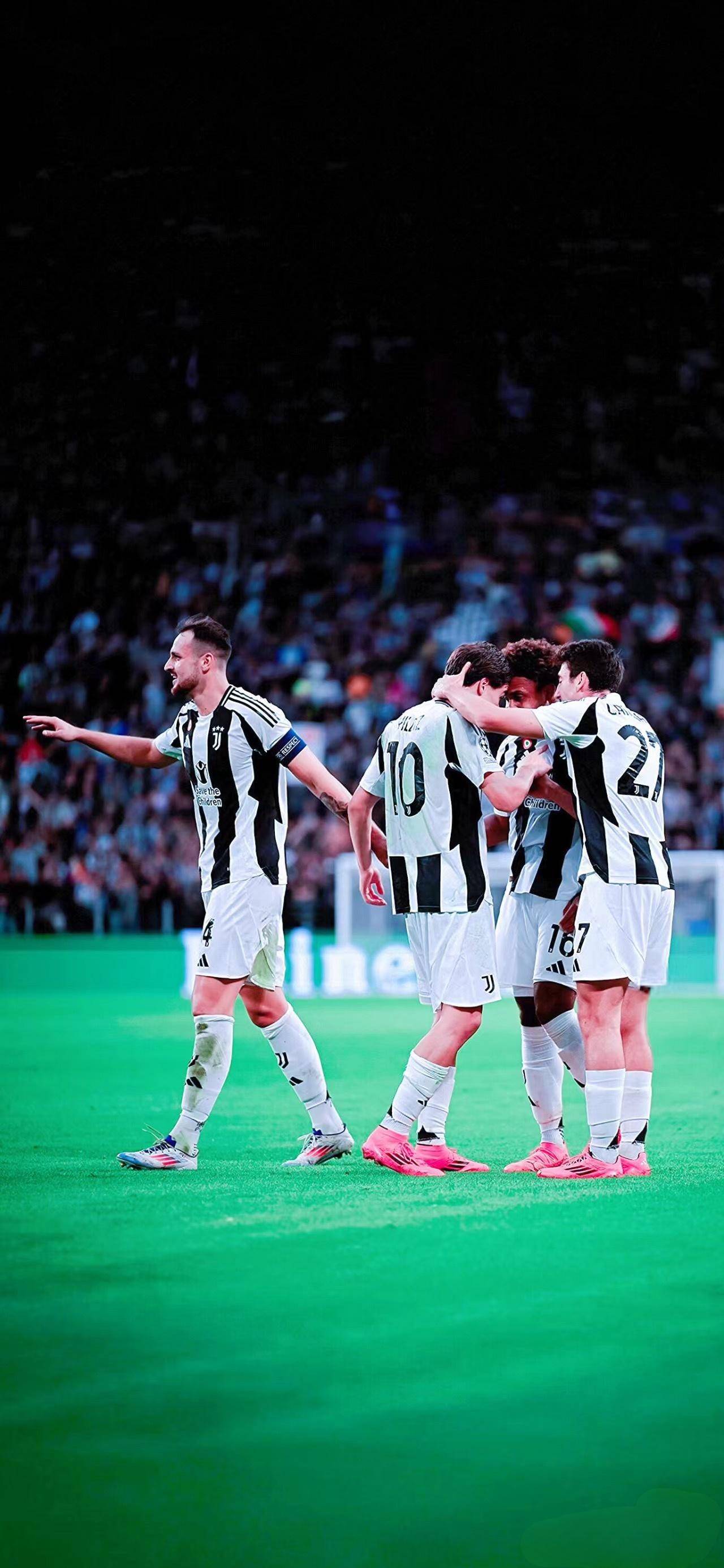 乐鱼在线娱乐-包含斯图加特将挑战科隆稳固的防守阵容的词条