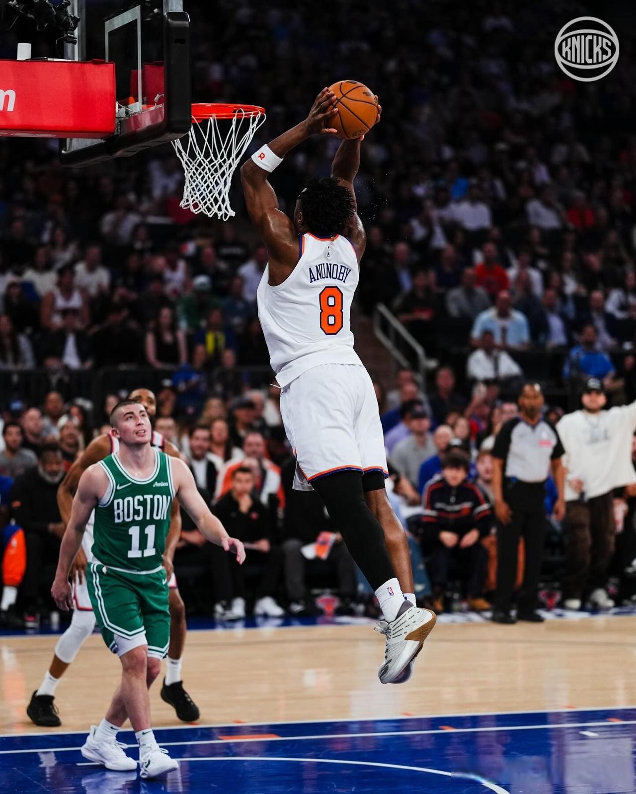 太阳力克凯尔特人，詹姆斯高光表现的简单介绍