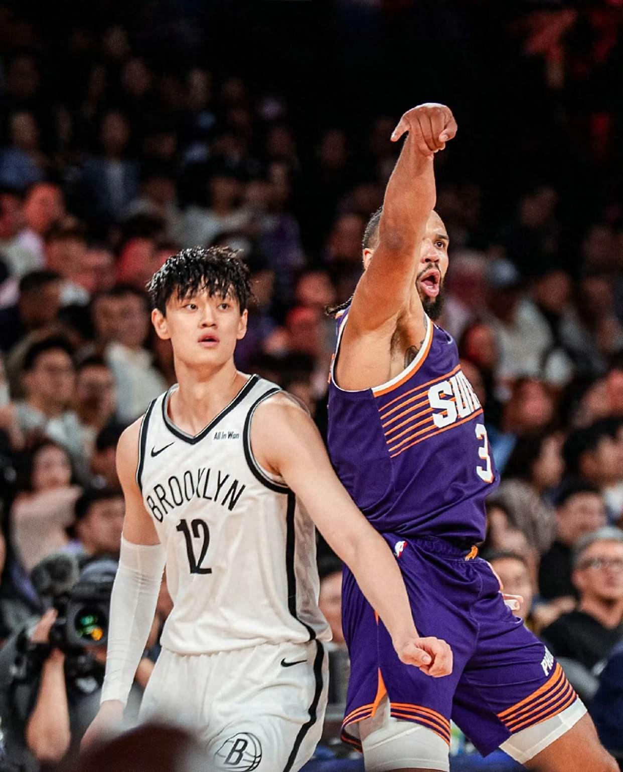 湖人翻盘篮网，克莱状态火热的简单介绍